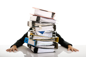 classeurs surcharge travail